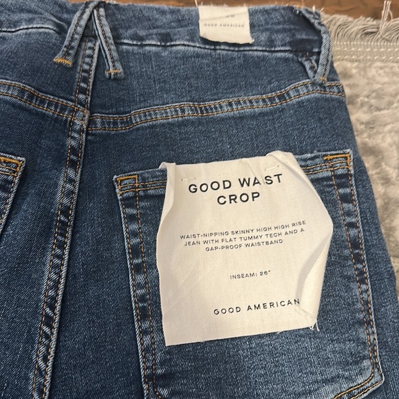 Good American Good Waist Indigo Crop Jean - Picture 4 of 8